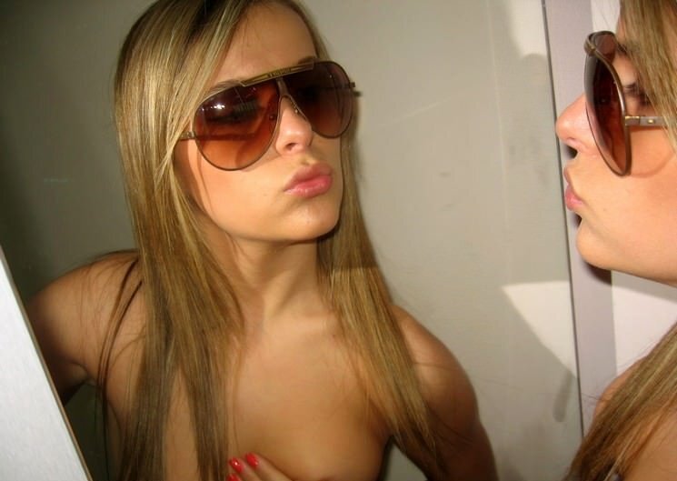 Проститутка Питера Ксю с 1 размером груди предлагает интим услуги у метро Девяткино  +7(981)266-85-01 - фото 4